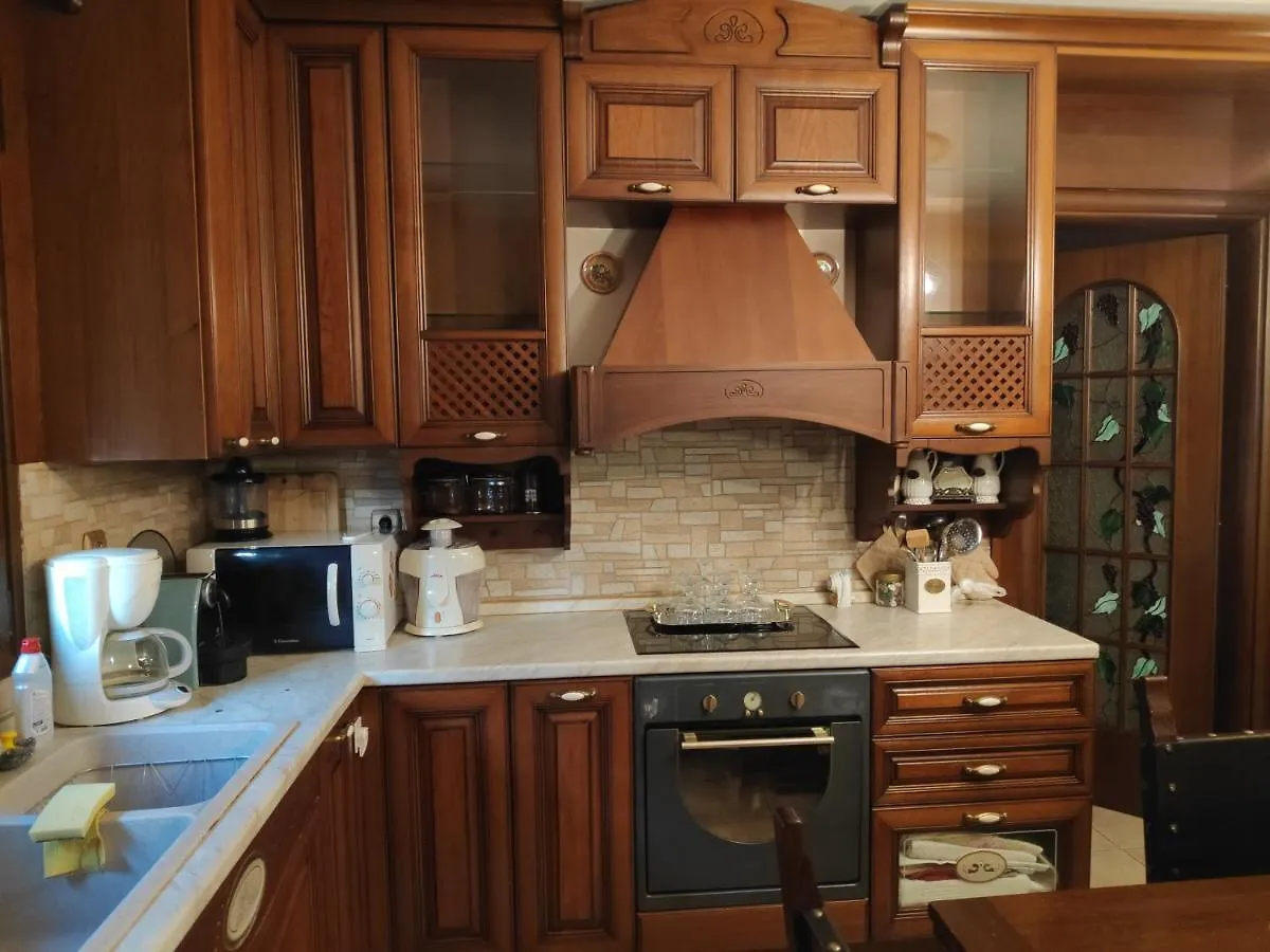 Appartamento British Wood 'N Stone House Salonicco Grecia